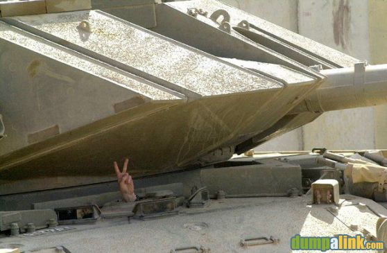 error displaying image