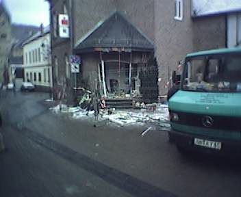 error displaying image