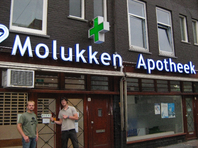 error displaying image